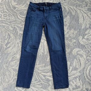 Paige Premium Denim Skyline Ankle Peg Jeans. Size 30.